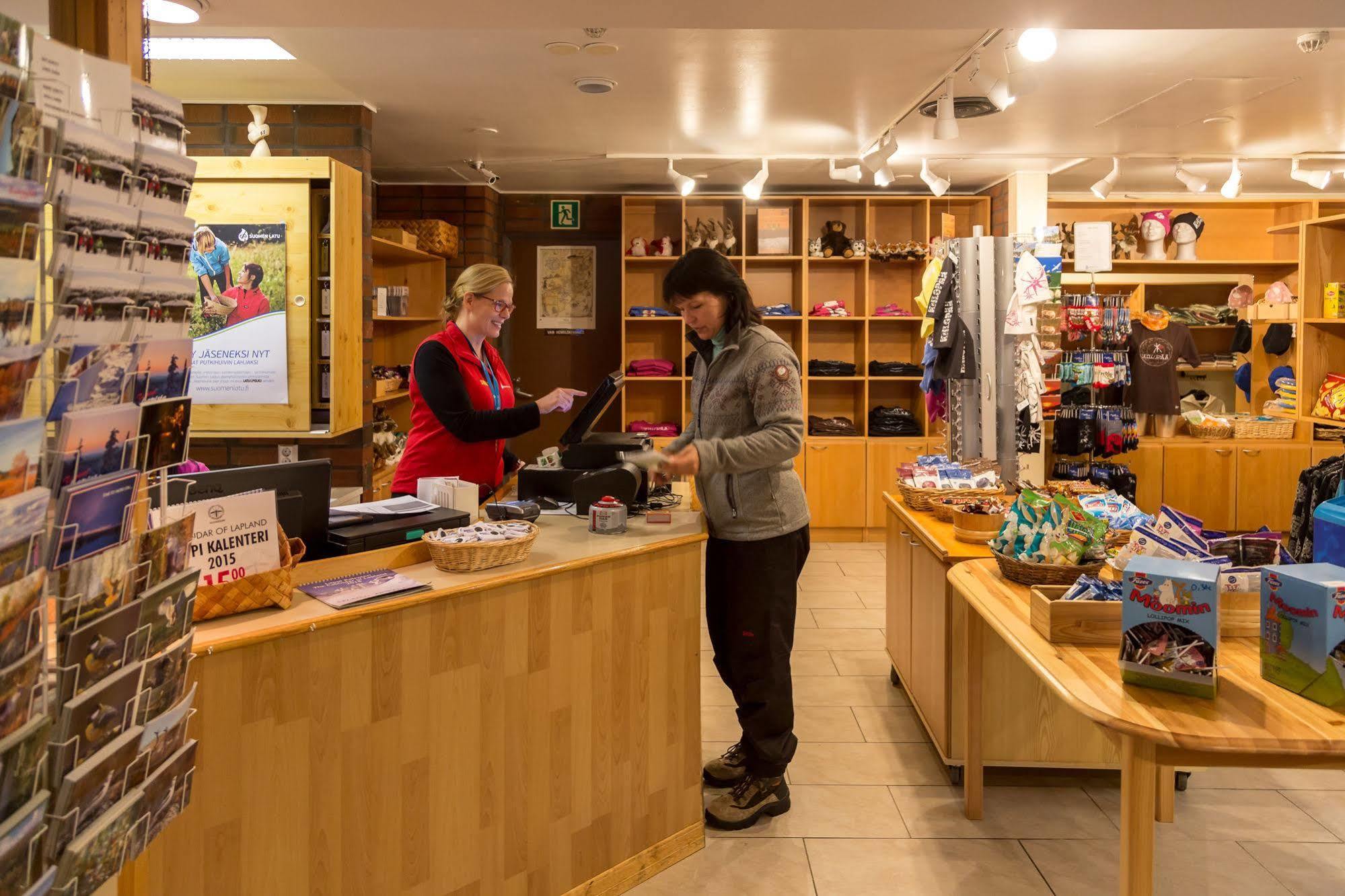 郝太丽纽伦巴非尔森特齐乐帕酒店 萨利色尔卡 外观 照片